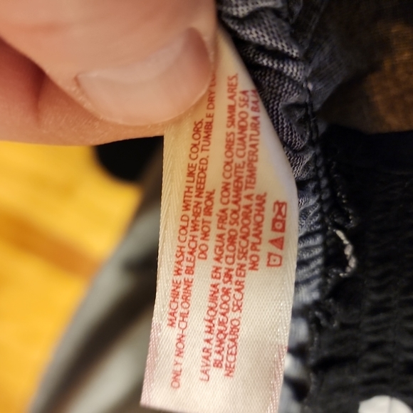 Juniors blouse by no Boundaries  size XL 15-17 - Picture 9 of 9